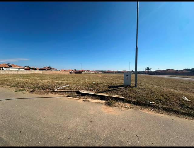 938M² VACANT LAND FOR SALE IN SOUTHERN GATEWAY